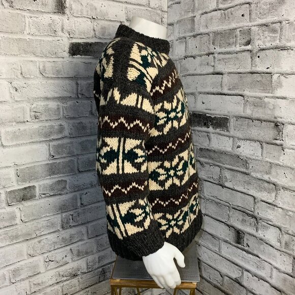 Vintage Handmade Wool Sweater Fair Isle Chunky Knit Crewneck Dad Pullover - Picture 3 of 10